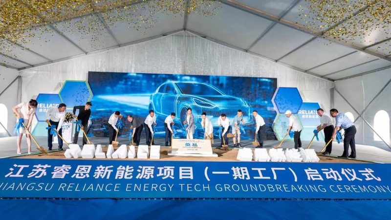 新能源公司设备报价单模板：揭秘关键要素与选型策略